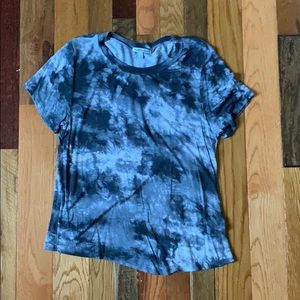 gray Tie-Dye Top